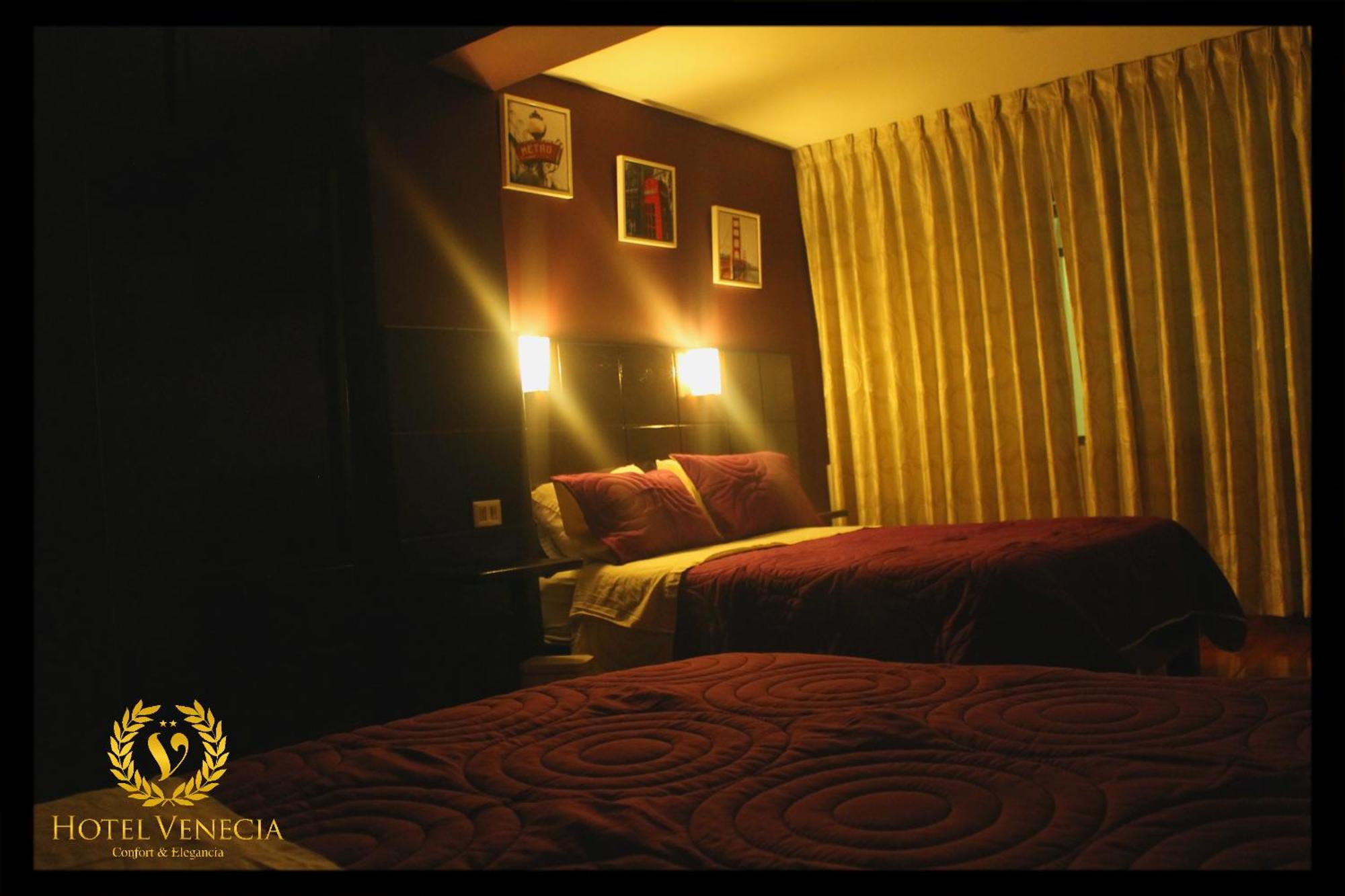 Hotel Venecia Huánuco エクステリア 写真