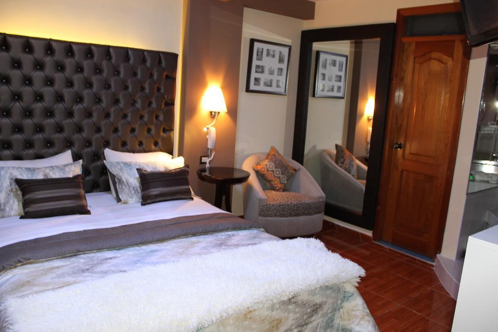 Hotel Venecia Huánuco エクステリア 写真